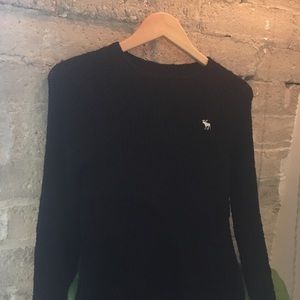 Like new Abercrombie and Fitch black sweater